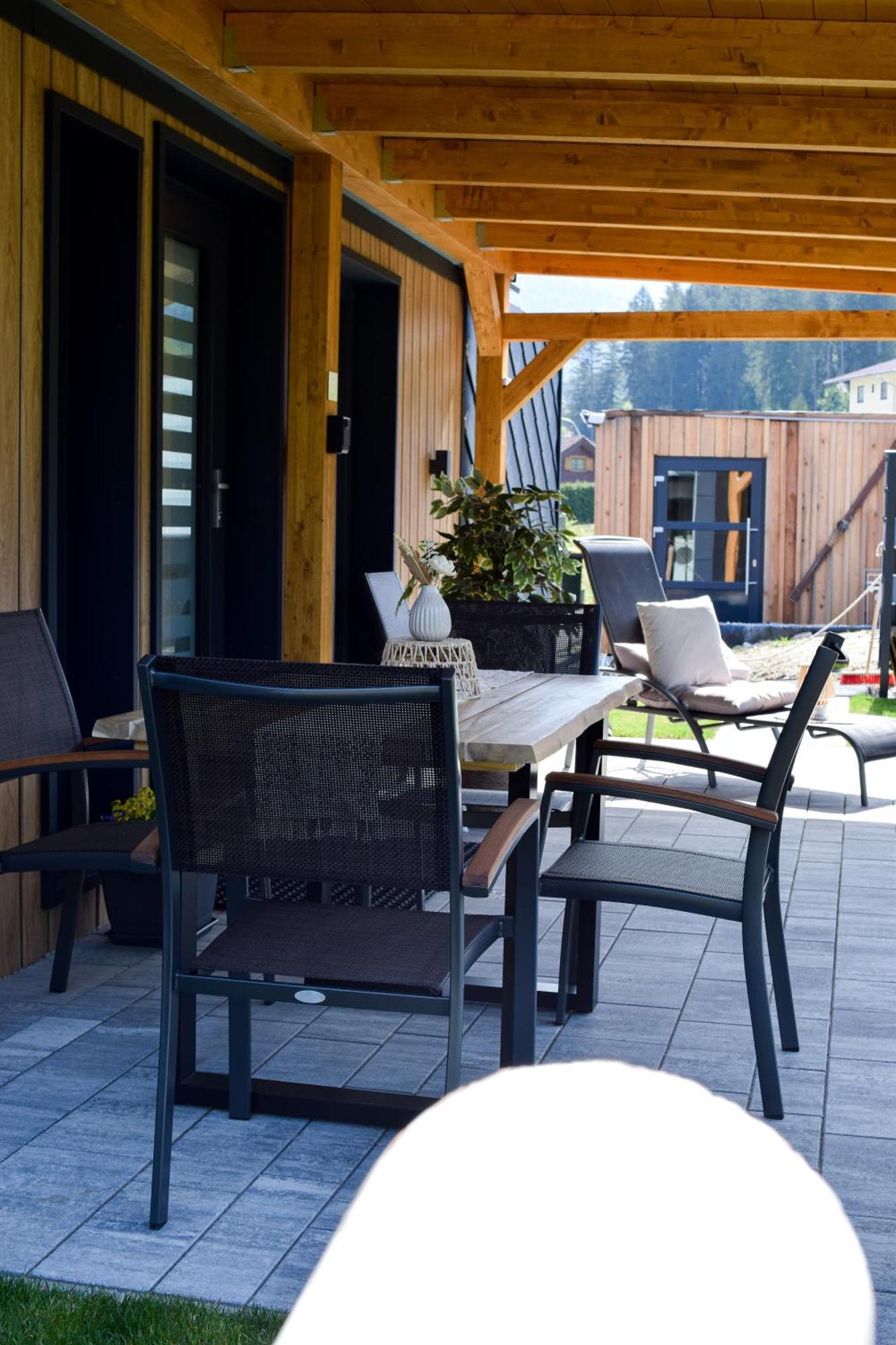 Chalet Stuhleckblick-Ferienhaus Direkt An Der Piste Und Mit Eigener Sauna Шпитал ам Земеринг Екстериор снимка